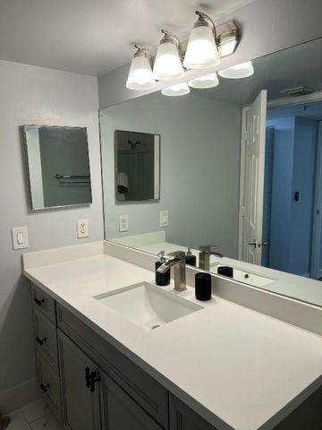 2640 S University Drive 121, Davie, FL 33328