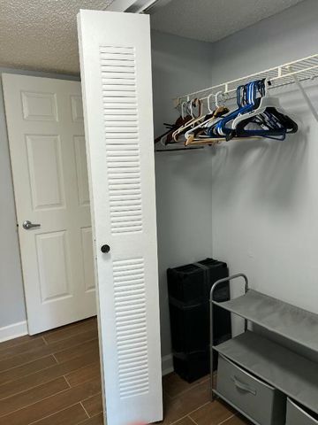 2640 S University Drive 121, Davie, FL 33328