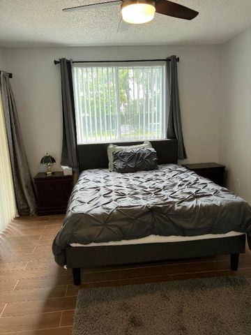 2640 S University Drive 121, Davie, FL 33328