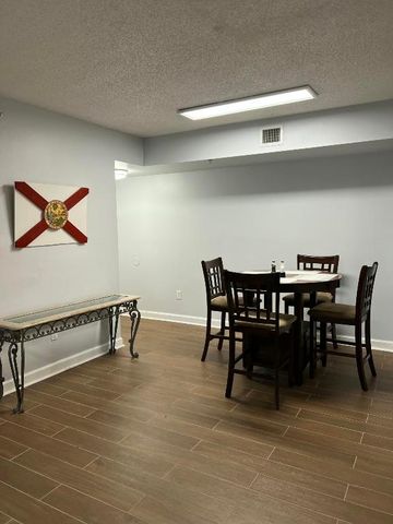 2640 S University Drive 121, Davie, FL 33328