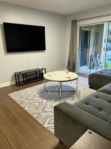 2640 S University Drive 121, Davie, FL 33328