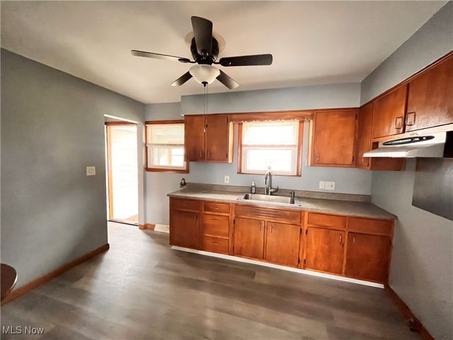 1203 E 17th Street, Ashtabula, OH 44004