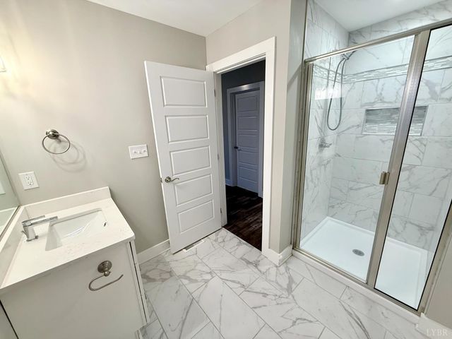 34 Zentry, Lynchburg, VA 24502