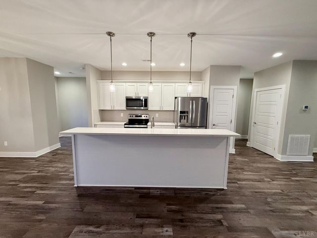 34 Zentry, Lynchburg, VA 24502