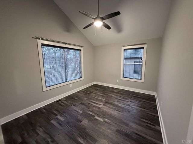 34 Zentry, Lynchburg, VA 24502