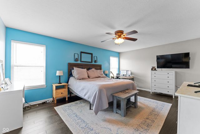 227 Shepherd Court, Greenfield, IN 46140