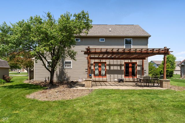 227 Shepherd Court, Greenfield, IN 46140