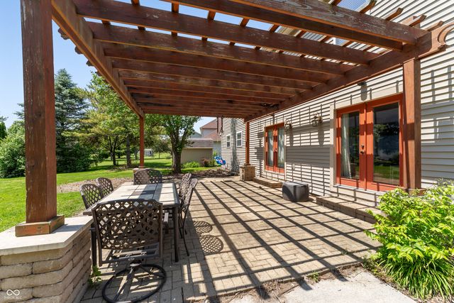 227 Shepherd Court, Greenfield, IN 46140