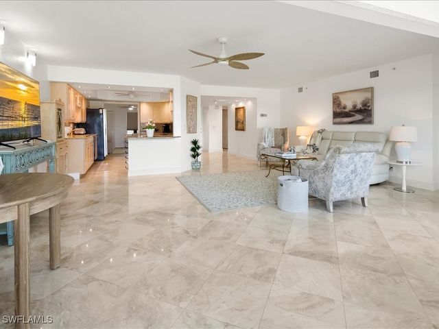 26910 Wedgewood DR 403, Bonita Springs, FL 34134