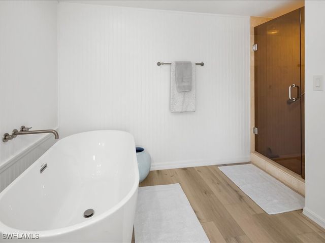 26910 Wedgewood DR 403, Bonita Springs, FL 34134