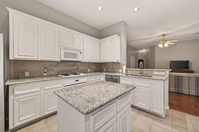 4015 Creek Ridge Lane, Missouri City, TX 77459