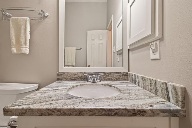 4015 Creek Ridge Lane, Missouri City, TX 77459