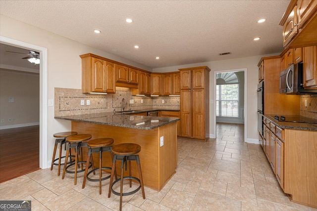 313 Old Farm Road, Perry, GA 31069
