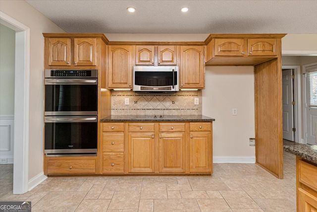 313 Old Farm Road, Perry, GA 31069