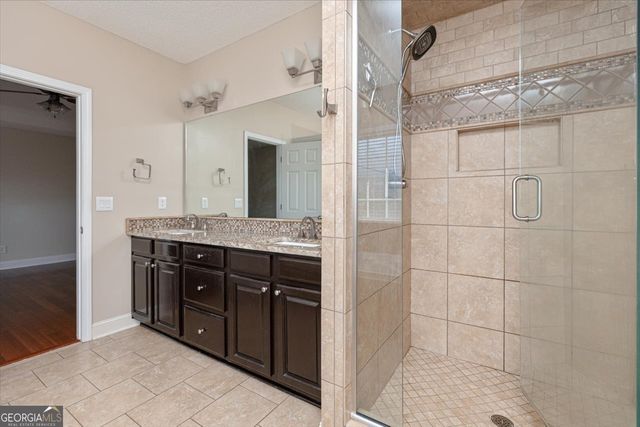 313 Old Farm Road, Perry, GA 31069