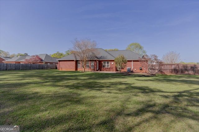 313 Old Farm Road, Perry, GA 31069