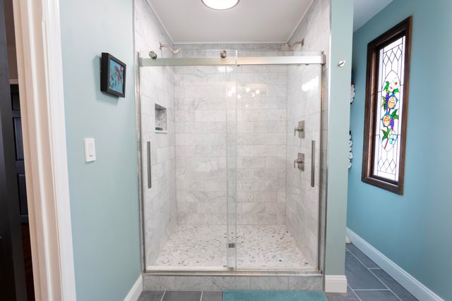 1809 Colonial Shores Drive, Hixson, TN 37343