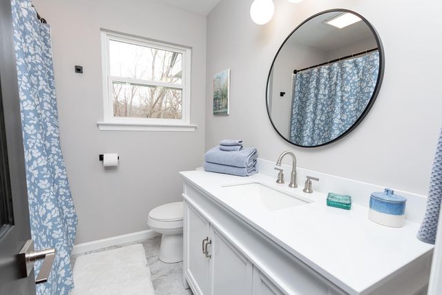 1809 Colonial Shores Drive, Hixson, TN 37343