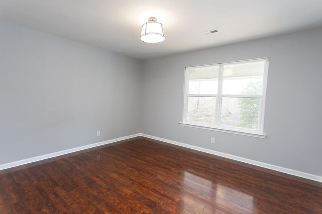 1809 Colonial Shores Drive, Hixson, TN 37343