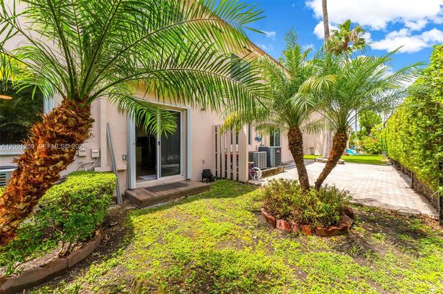 2721 SE 12th Pl 102, Homestead, FL 33035