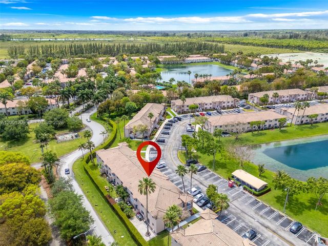 2721 SE 12th Pl 102, Homestead, FL 33035