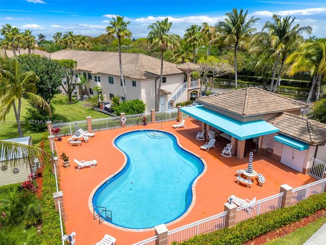 2721 SE 12th Pl 102, Homestead, FL 33035