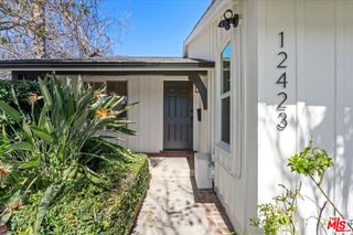 12423 Martha Street, Valley Village, CA 91607