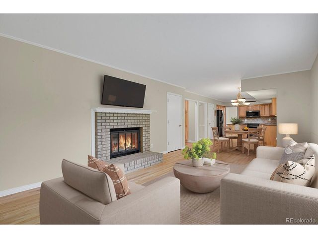 5300 S Garland Way, Littleton, CO 80123