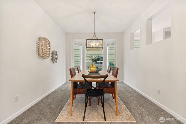 319 Shadow Place SE, Renton, WA 98059