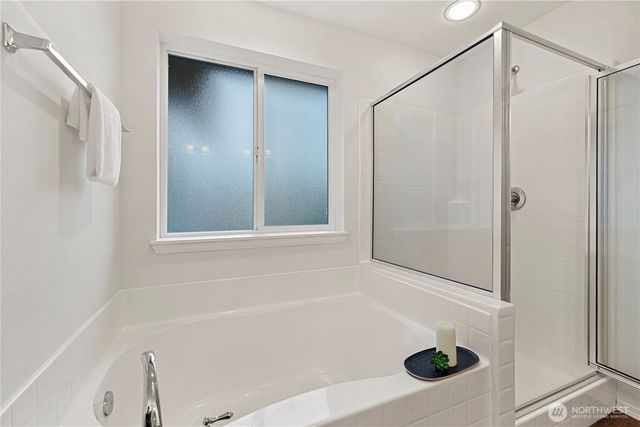 319 Shadow Place SE, Renton, WA 98059