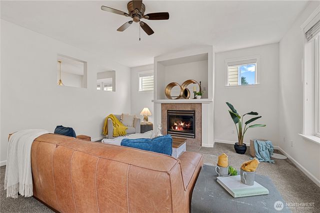 319 Shadow Place SE, Renton, WA 98059