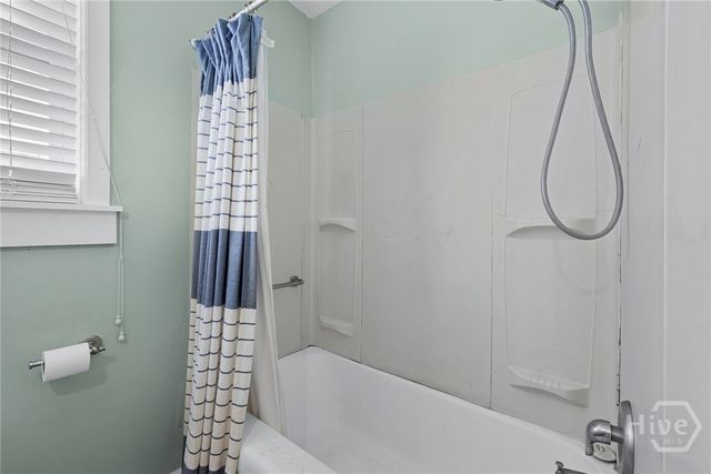 2825 Wicklow Street, Savannah, GA 31404