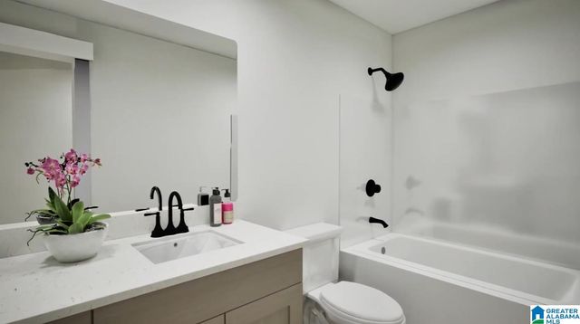 1512 CHERRYWOOD AVE, Alabaster, AL 35007