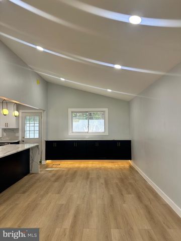 1608 COLIMA RD, Philadelphia, PA 19115