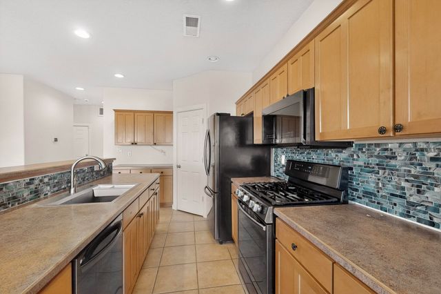 227 MONTE LARGO Drive NE, Albuquerque, NM 87123