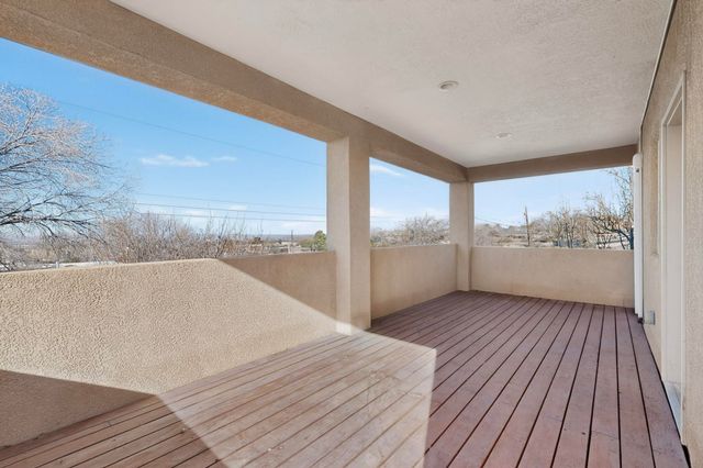 227 MONTE LARGO Drive NE, Albuquerque, NM 87123
