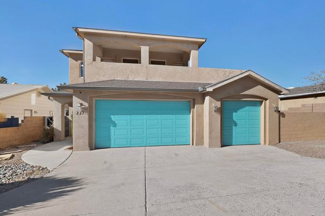 227 MONTE LARGO Drive NE, Albuquerque, NM 87123
