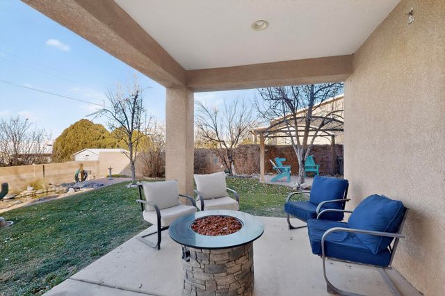 227 MONTE LARGO Drive NE, Albuquerque, NM 87123