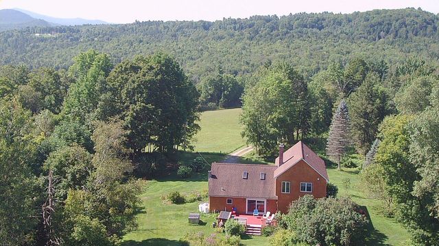 1078 Brook Road, Marshfield, VT 05658