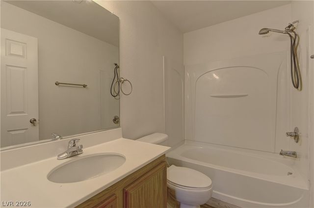4221 Silver Magic Court, Las Vegas, NV 89129