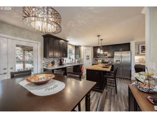 3924 Ne HAYES St, Camas, WA 98607