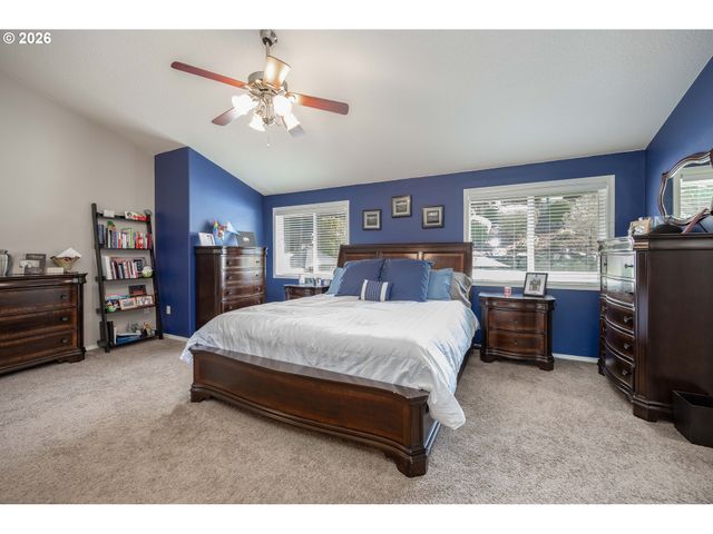 3924 Ne HAYES St, Camas, WA 98607