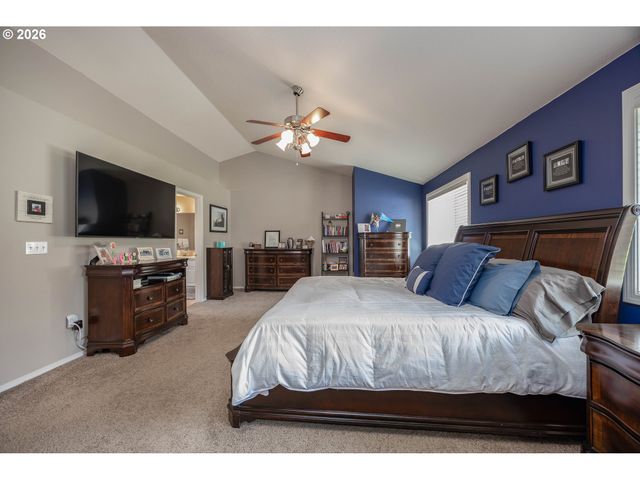 3924 Ne HAYES St, Camas, WA 98607