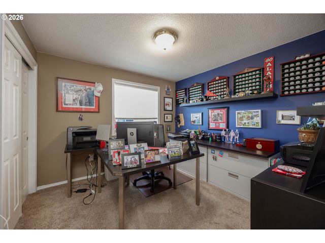 3924 Ne HAYES St, Camas, WA 98607