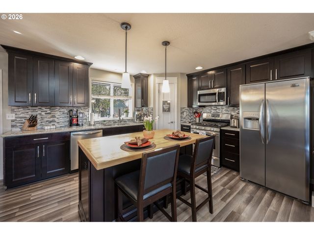 3924 Ne HAYES St, Camas, WA 98607