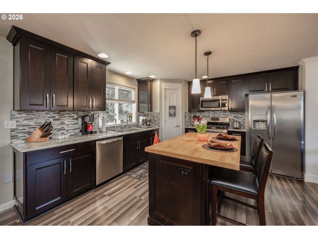 3924 Ne HAYES St, Camas, WA 98607