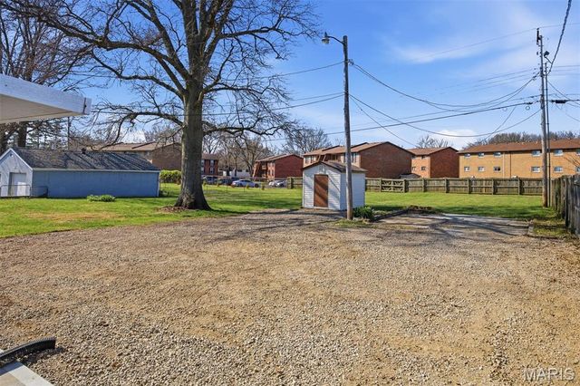 1108 N Belt W, Swansea, IL 62226