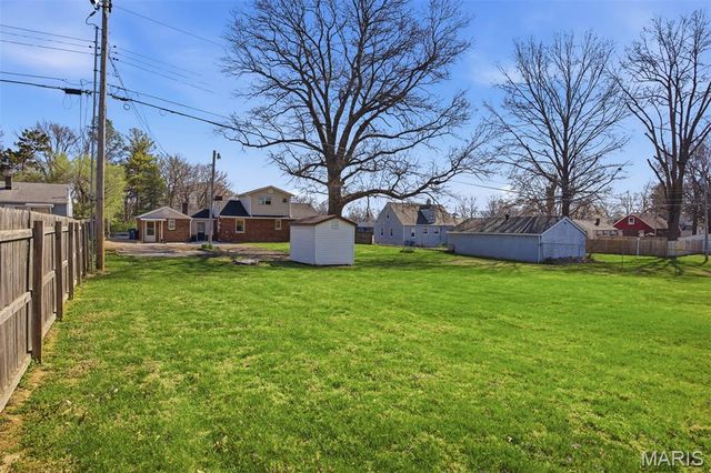 1108 N Belt W, Swansea, IL 62226