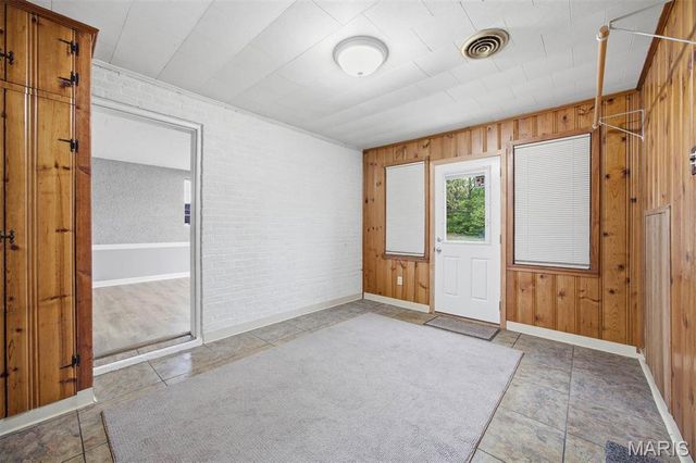 1108 N Belt W, Swansea, IL 62226