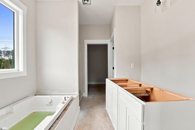 403 Anderson Avenue, Westminster, SC 29693